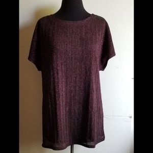 Avenue Loralette Line Blouse w/ Necklace